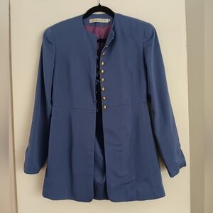 Vintage Tahari set for women's size 4